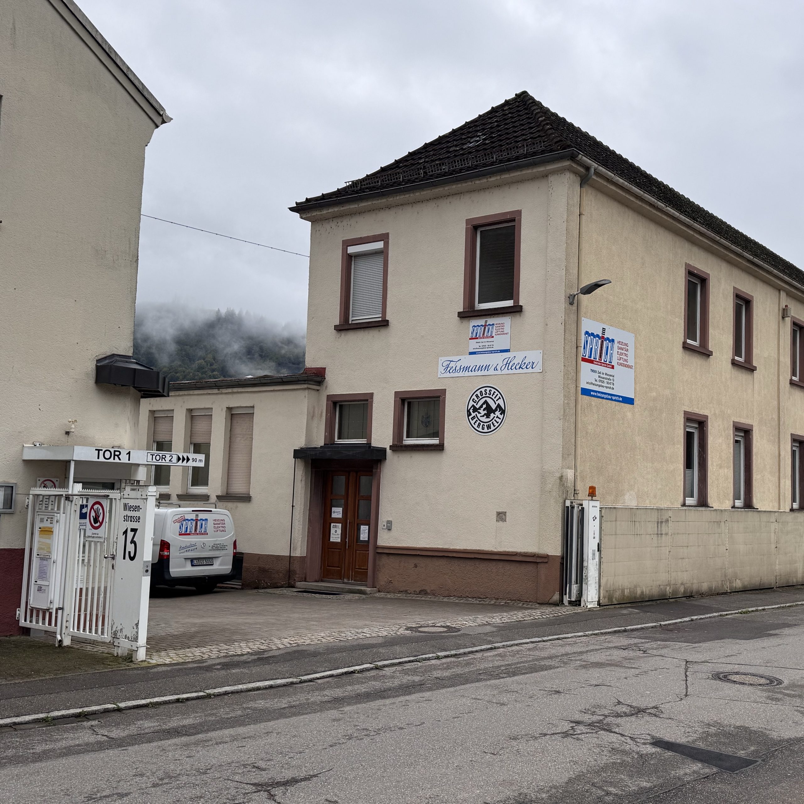 Eingang zum W13 in Zell im Wiesental